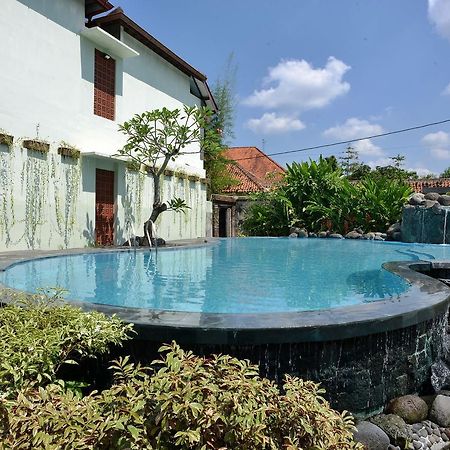 Zen Rooms Pakualaman Yogyakarta Eksteriør billede
